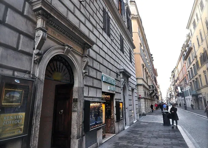 Babuino 127 2*